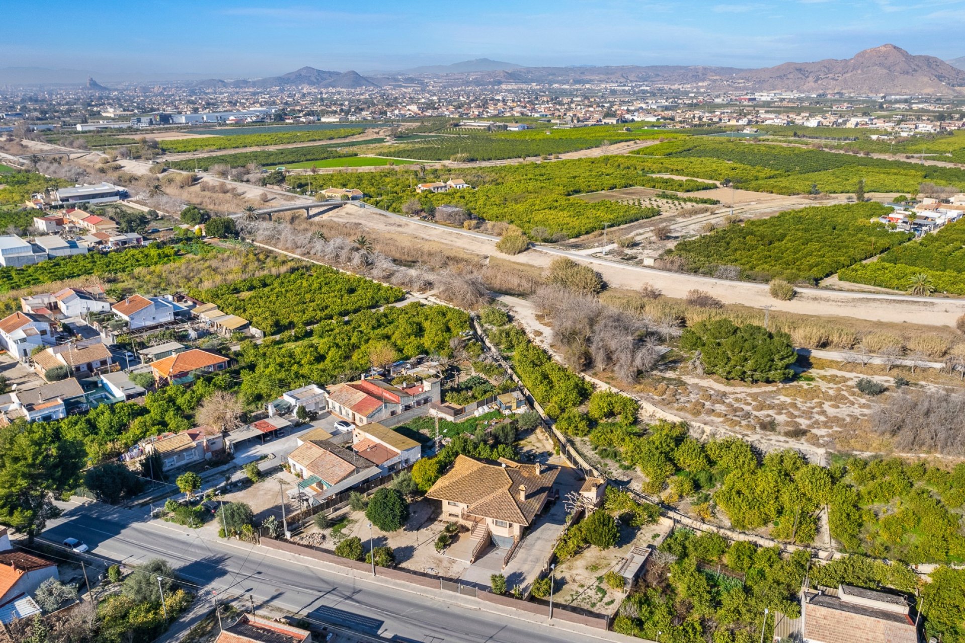 Resale - Farm Estate / Country Property - Beniel - Carretera de Beniel