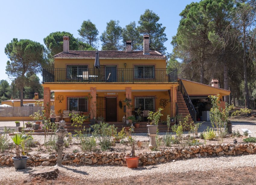 Resale - Farm Estate / Country Property - Bocairent - Inland