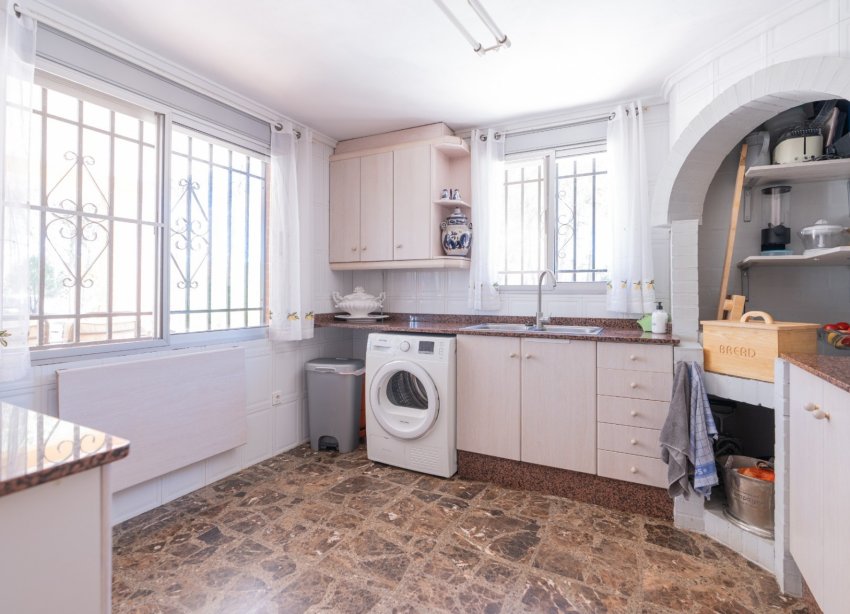 Resale - Farm Estate / Country Property - Bocairent - Inland