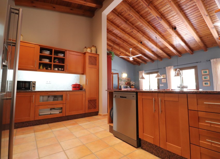 Resale - Farm Estate / Country Property - Catral - Catral - Country
