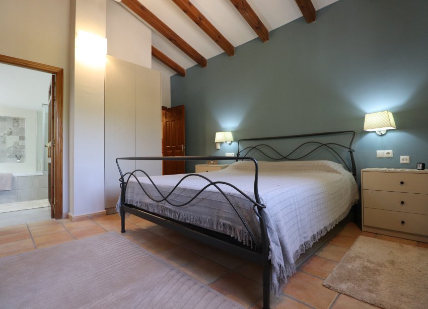 Resale - Farm Estate / Country Property - Catral - Catral - Country