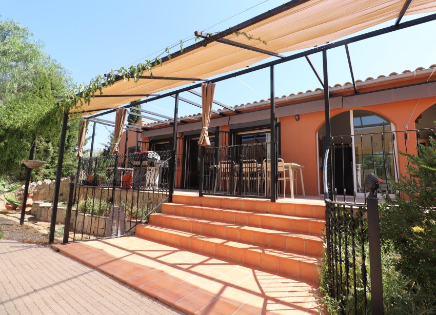 Resale - Farm Estate / Country Property - Catral - Catral - Country