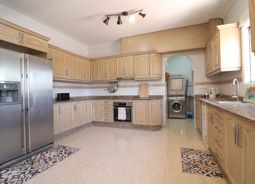 Resale - Farm Estate / Country Property - Catral - Catral - Country