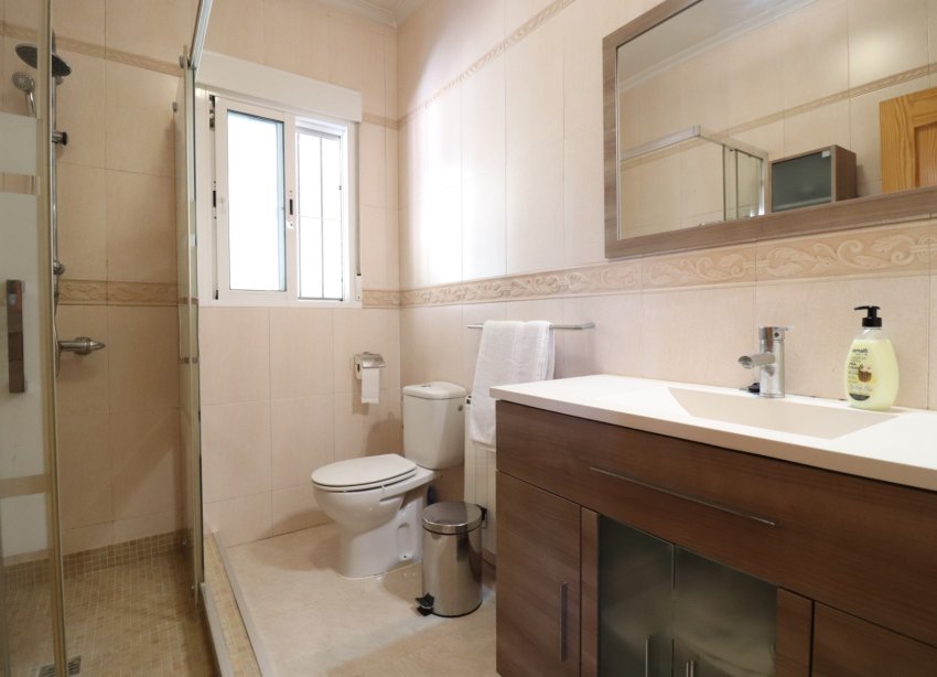 Resale - Farm Estate / Country Property - Catral - Catral - Country