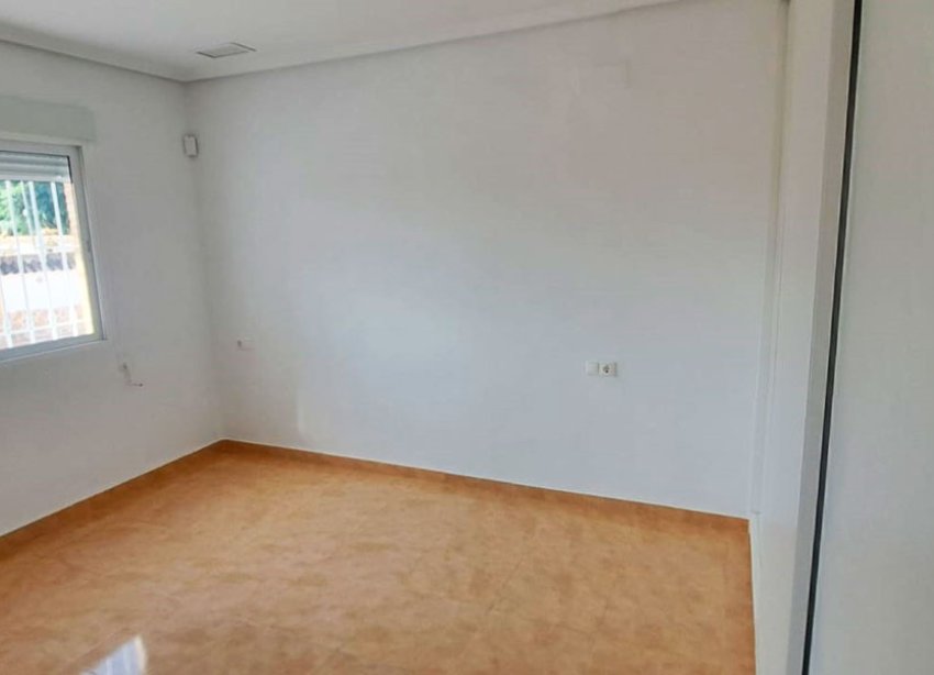 Resale - Farm Estate / Country Property - Catral - Catral - Country