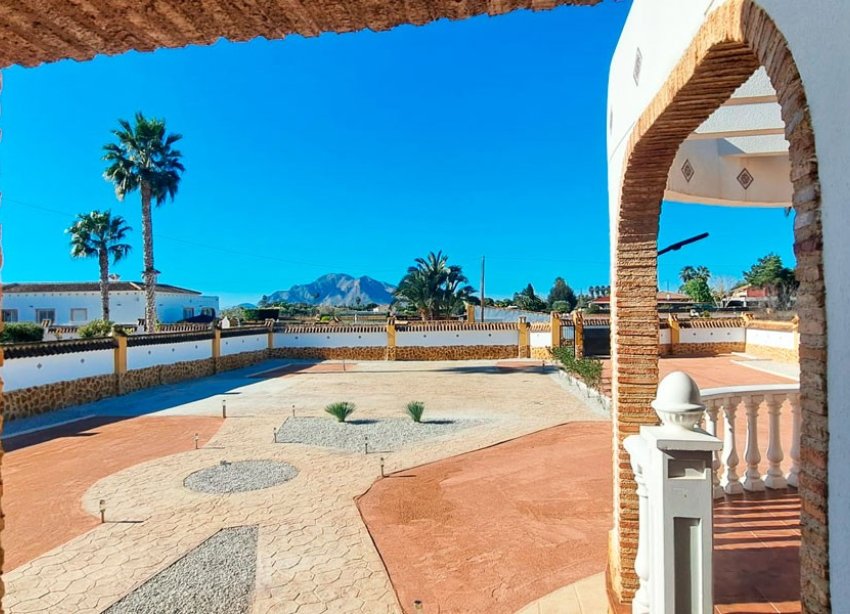 Resale - Farm Estate / Country Property - Catral - Catral - Country