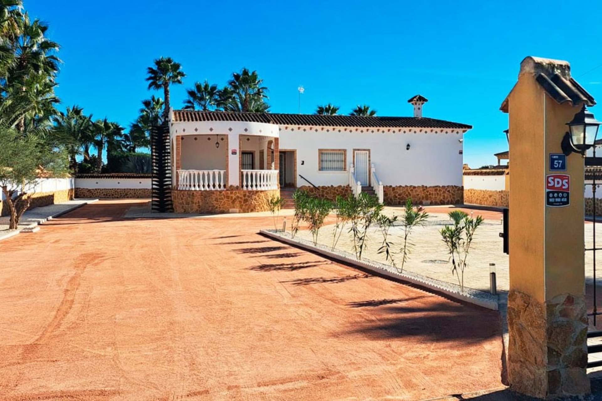 Resale - Farm Estate / Country Property - Catral - Catral - Country