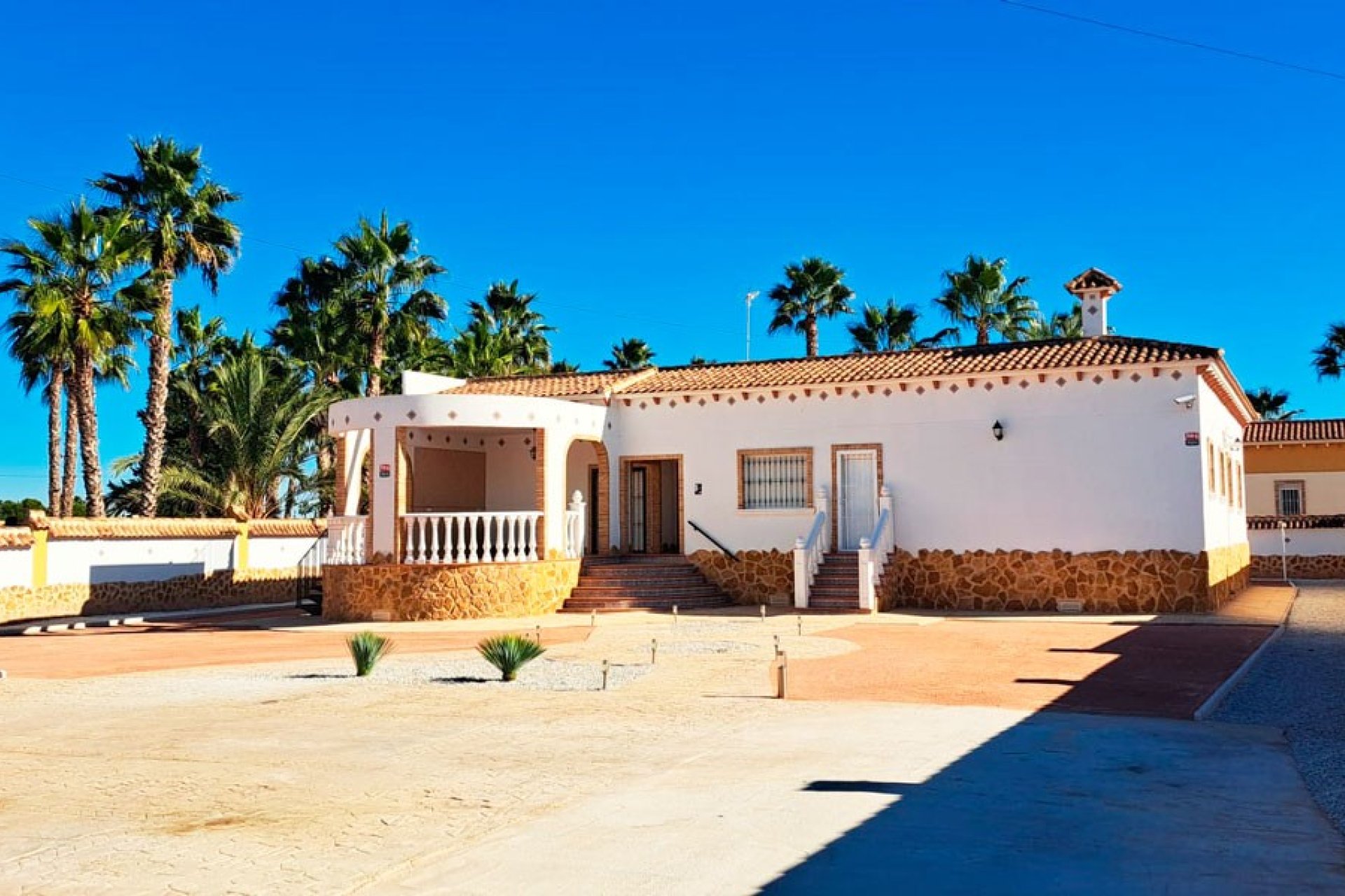 Resale - Farm Estate / Country Property - Catral - Catral - Country