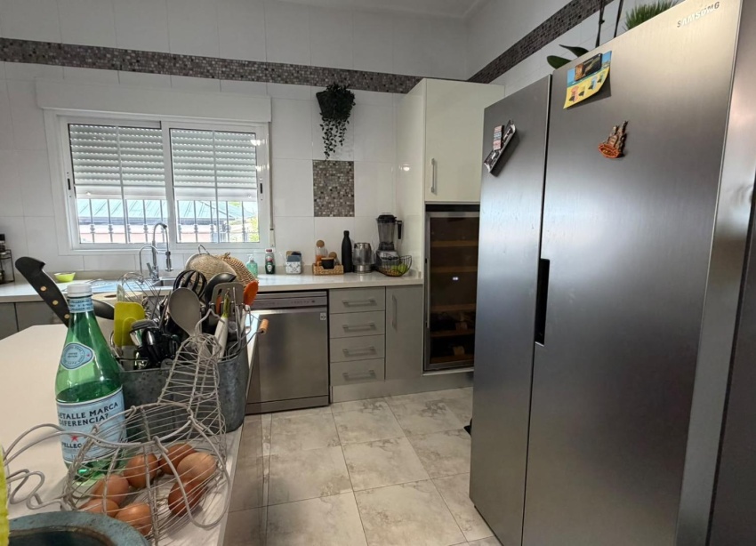 Resale - Farm Estate / Country Property - Catral - Comunidad valenciana