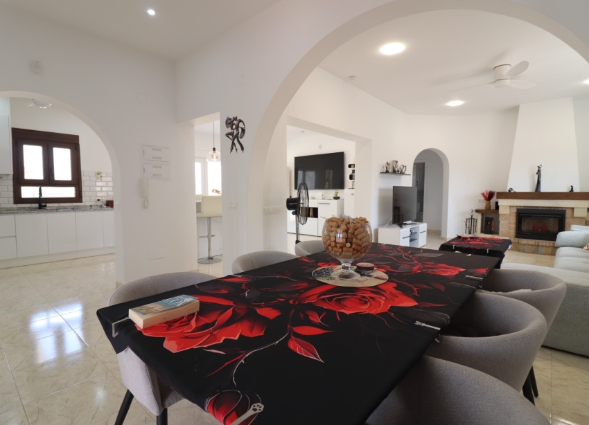 Resale - Farm Estate / Country Property - Daya Vieja - Daya Vieja - Country