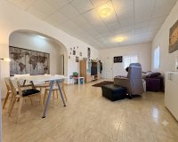 Resale - Farm Estate / Country Property - Dolores