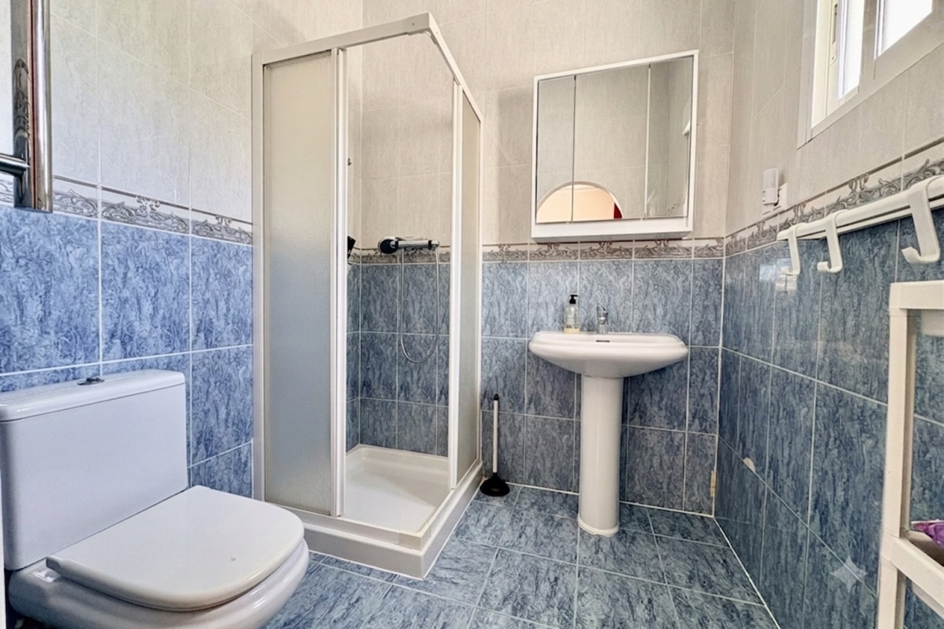 Resale - Farm Estate / Country Property - Dolores