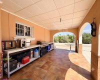 Resale - Farm Estate / Country Property - Dolores
