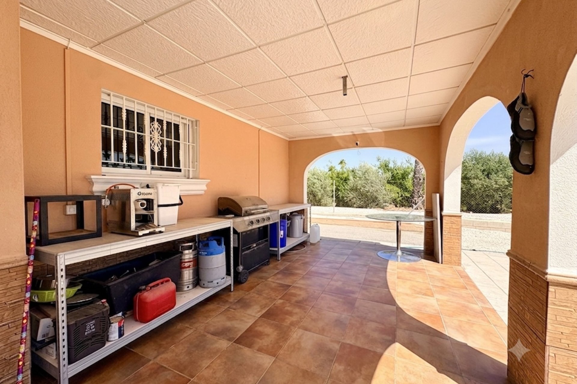 Resale - Farm Estate / Country Property - Dolores