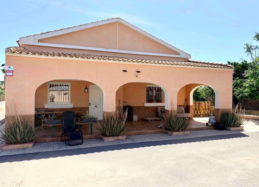 Resale - Farm Estate / Country Property - Dolores