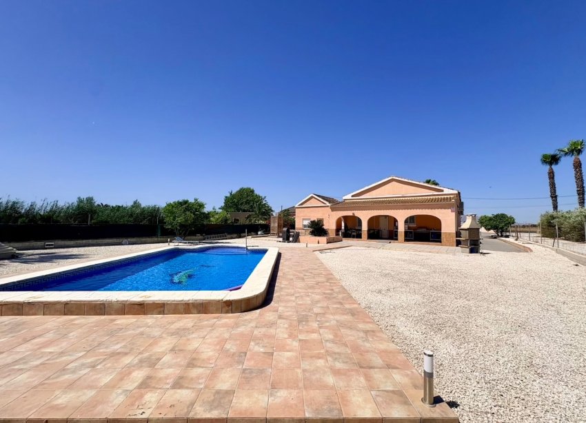 Resale - Farm Estate / Country Property - Dolores