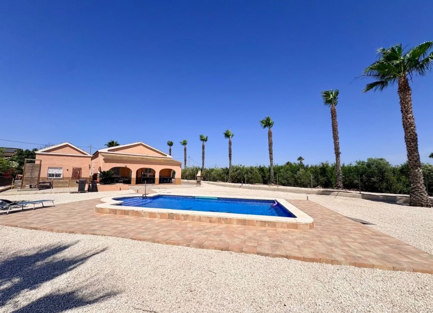 Resale - Farm Estate / Country Property - Dolores