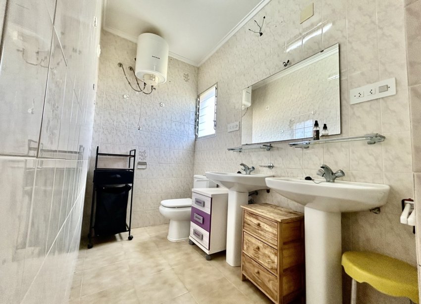 Resale - Farm Estate / Country Property - Los Montesinos