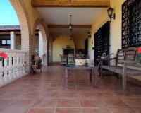 Resale - Farm Estate / Country Property - Orihuela