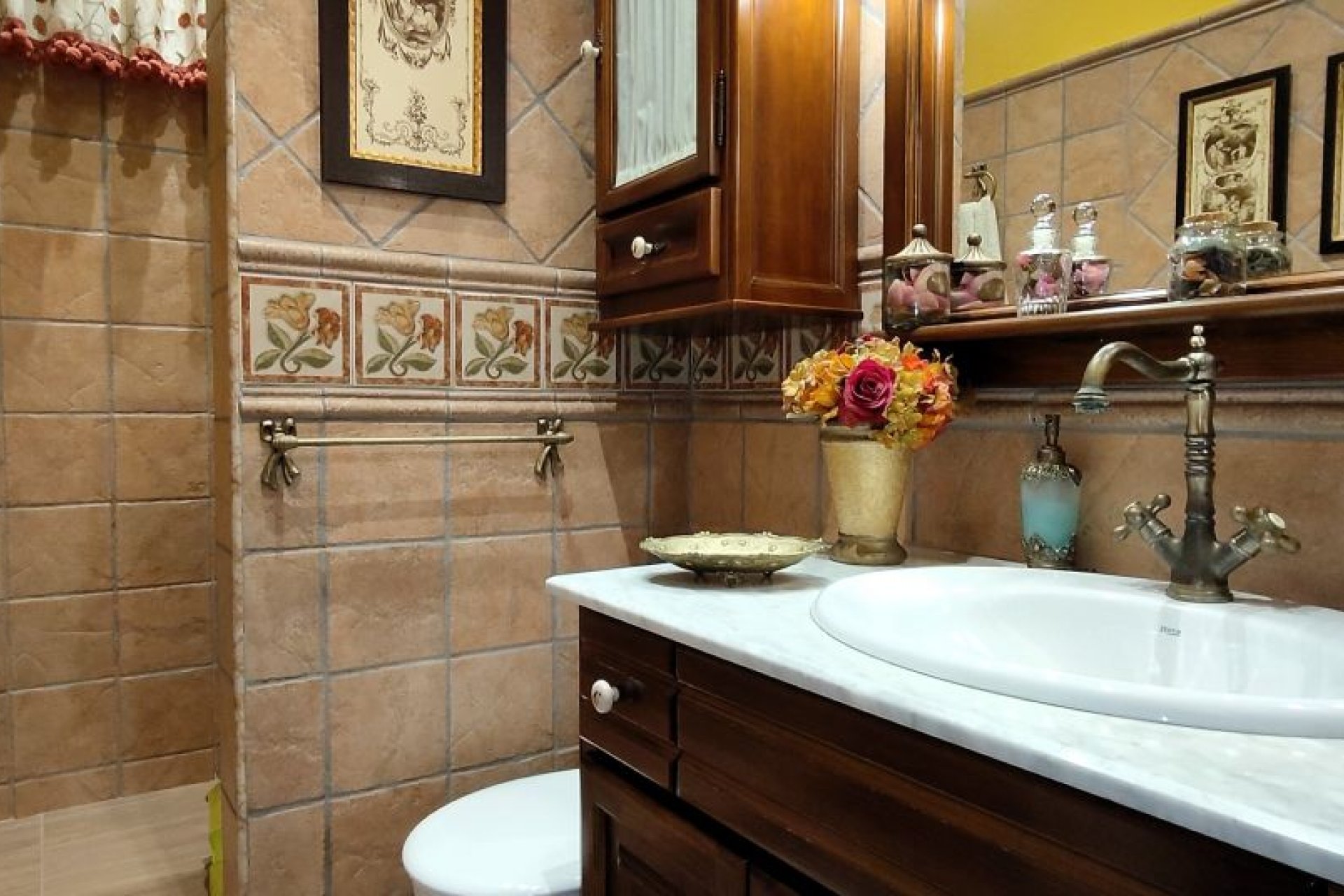 Resale - Farm Estate / Country Property - Orihuela