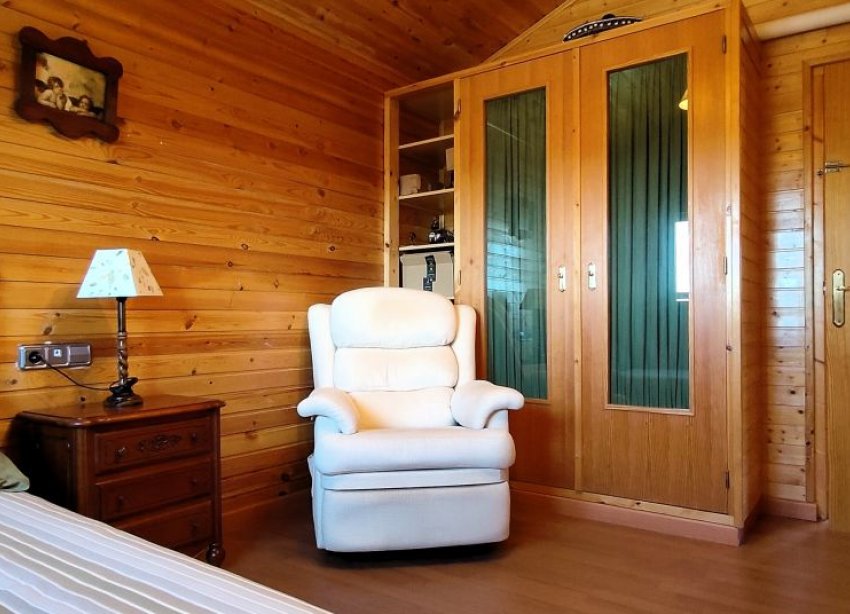 Resale - Farm Estate / Country Property - Orihuela