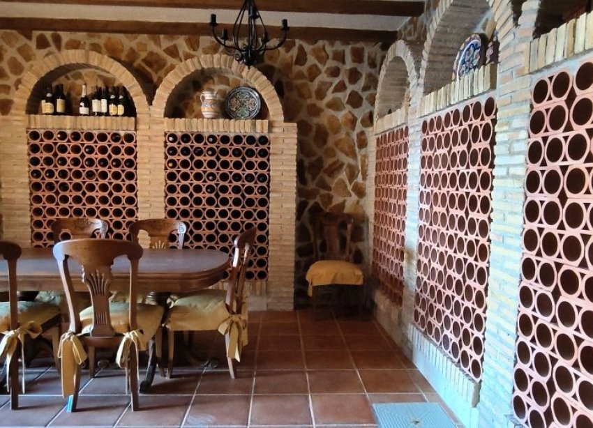 Resale - Farm Estate / Country Property - Orihuela