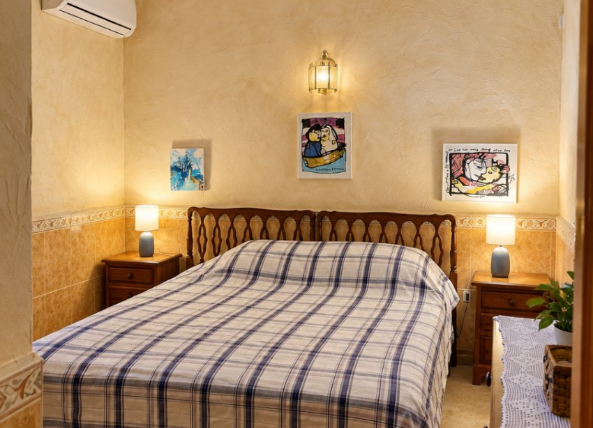 Resale - Farm Estate / Country Property - Orihuela