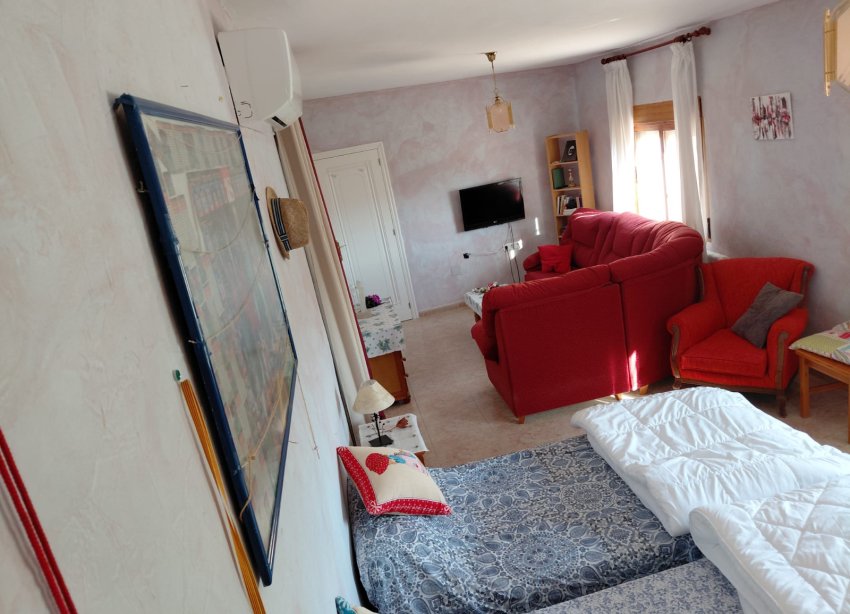 Resale - Farm Estate / Country Property - Orihuela
