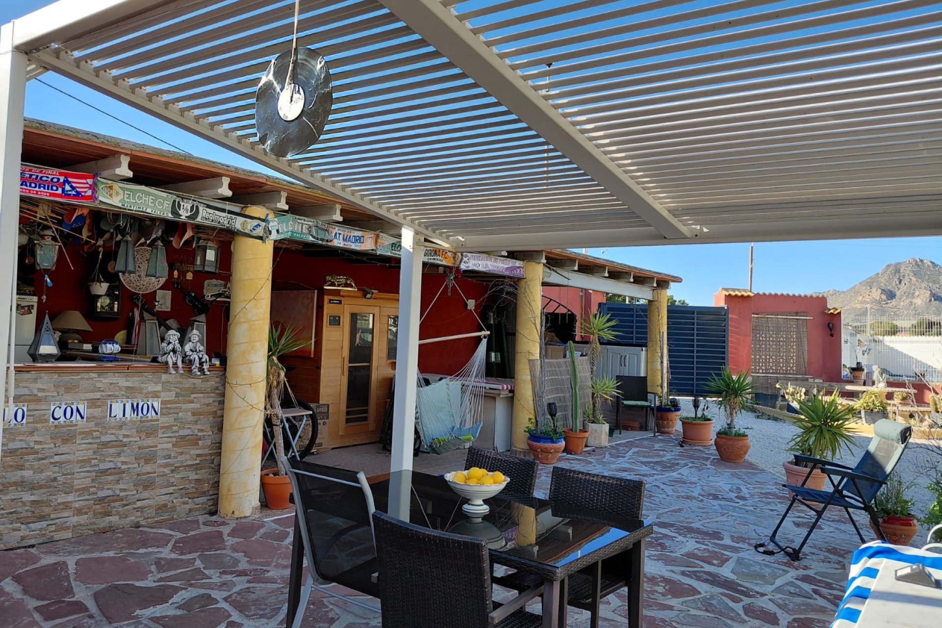 Resale - Farm Estate / Country Property - Orihuela