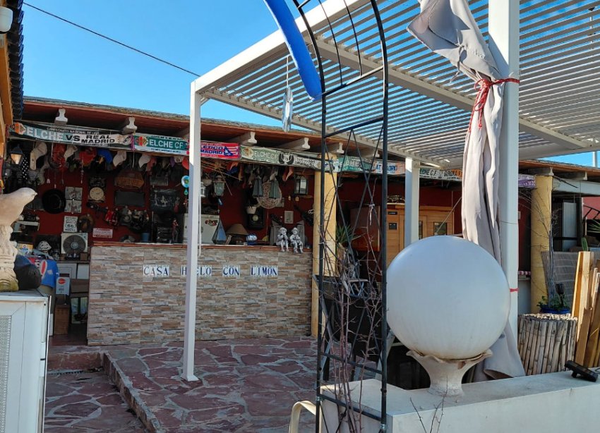 Resale - Farm Estate / Country Property - Orihuela