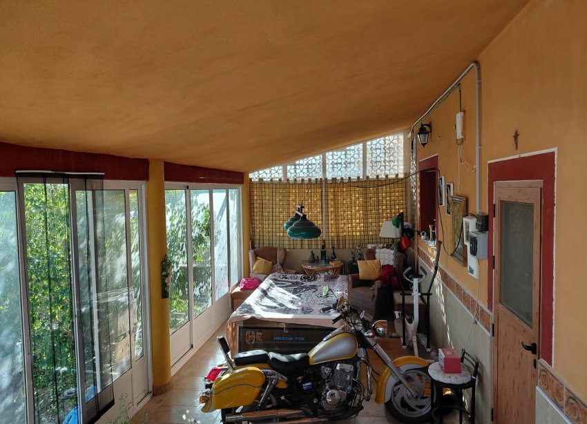 Resale - Farm Estate / Country Property - Orihuela