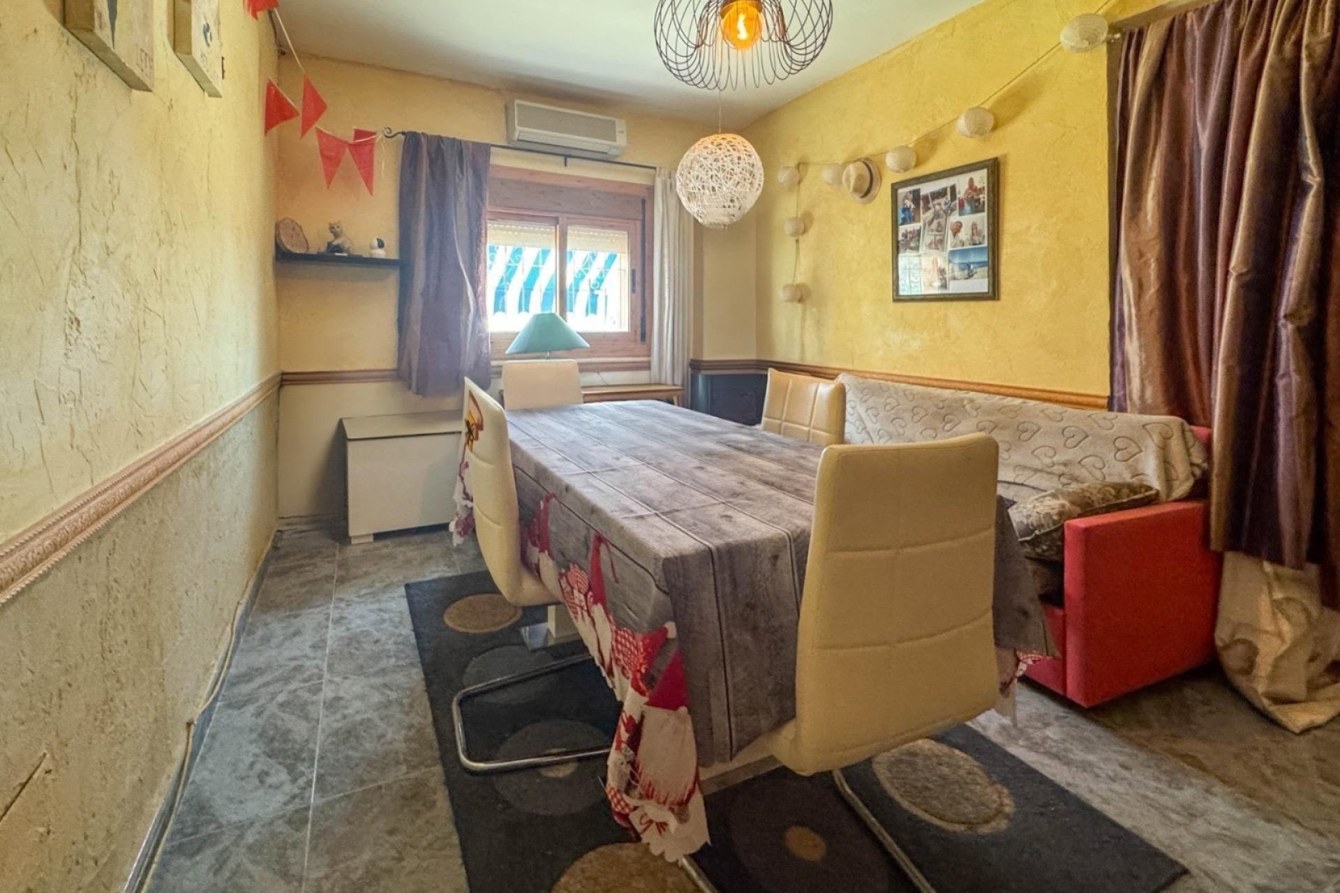 Resale - Farm Estate / Country Property - Orihuela