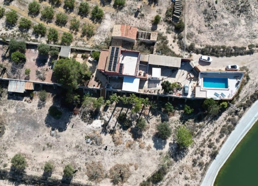 Resale - Farm Estate / Country Property - Orihuela