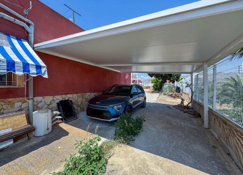 Resale - Farm Estate / Country Property - Orihuela