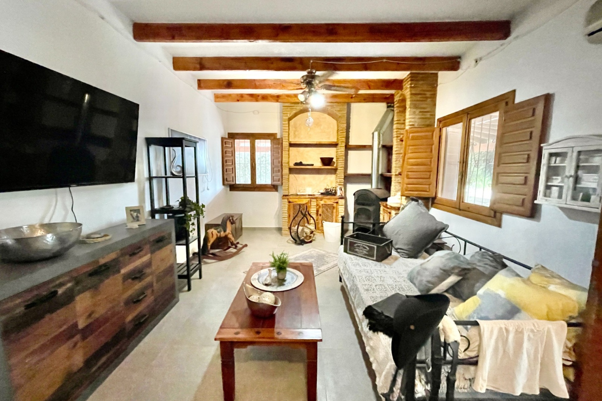 Resale - Farm Estate / Country Property - Orihuela