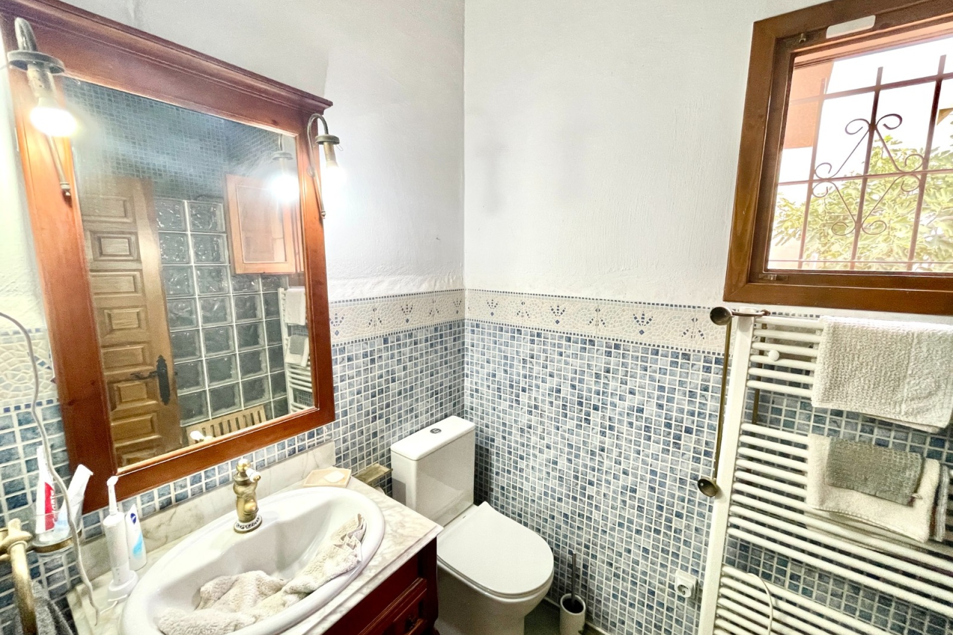 Resale - Farm Estate / Country Property - Orihuela