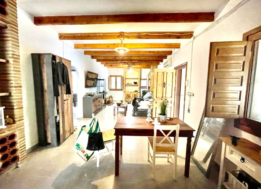 Resale - Farm Estate / Country Property - Orihuela