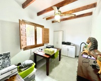 Resale - Farm Estate / Country Property - Orihuela