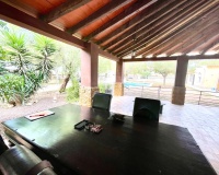 Resale - Farm Estate / Country Property - Orihuela
