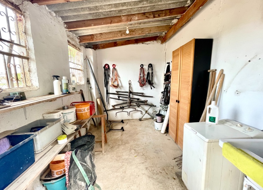 Resale - Farm Estate / Country Property - Orihuela