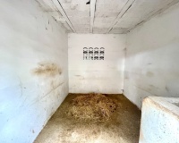 Resale - Farm Estate / Country Property - Orihuela