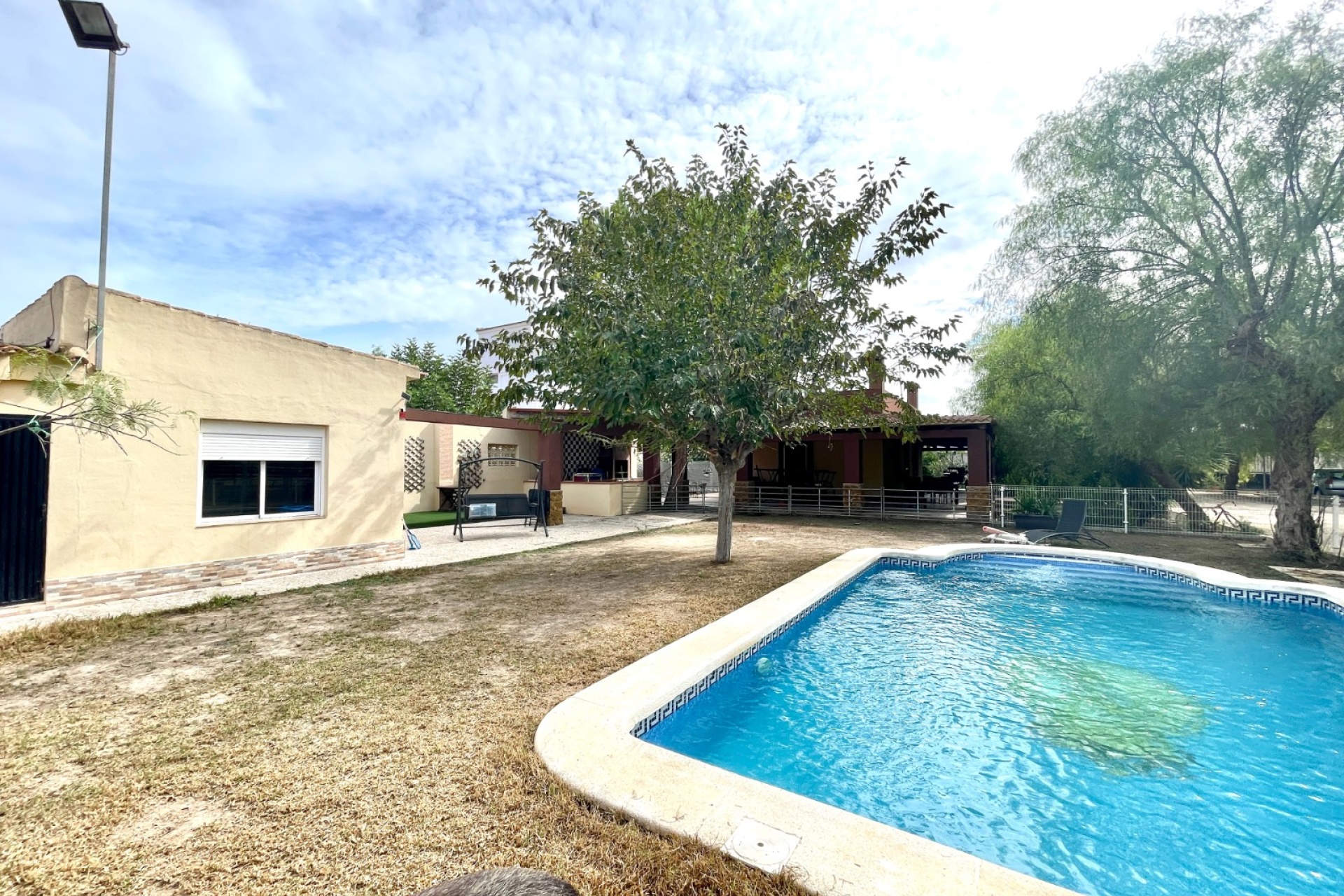 Resale - Farm Estate / Country Property - Orihuela
