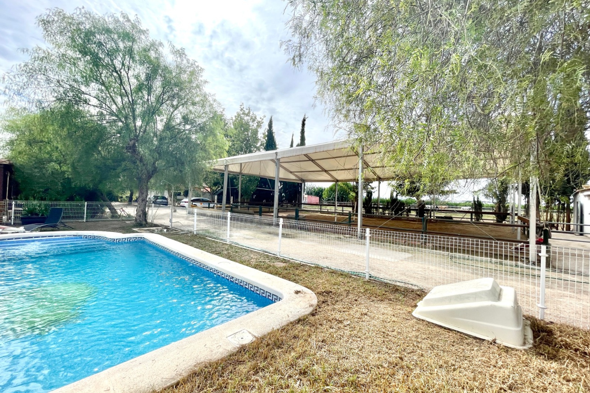 Resale - Farm Estate / Country Property - Orihuela