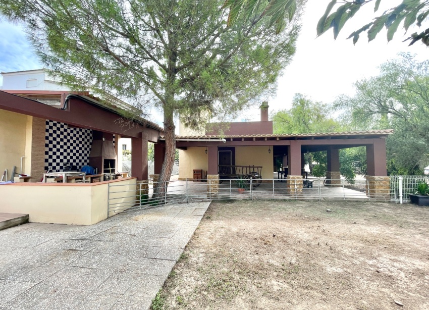 Resale - Farm Estate / Country Property - Orihuela