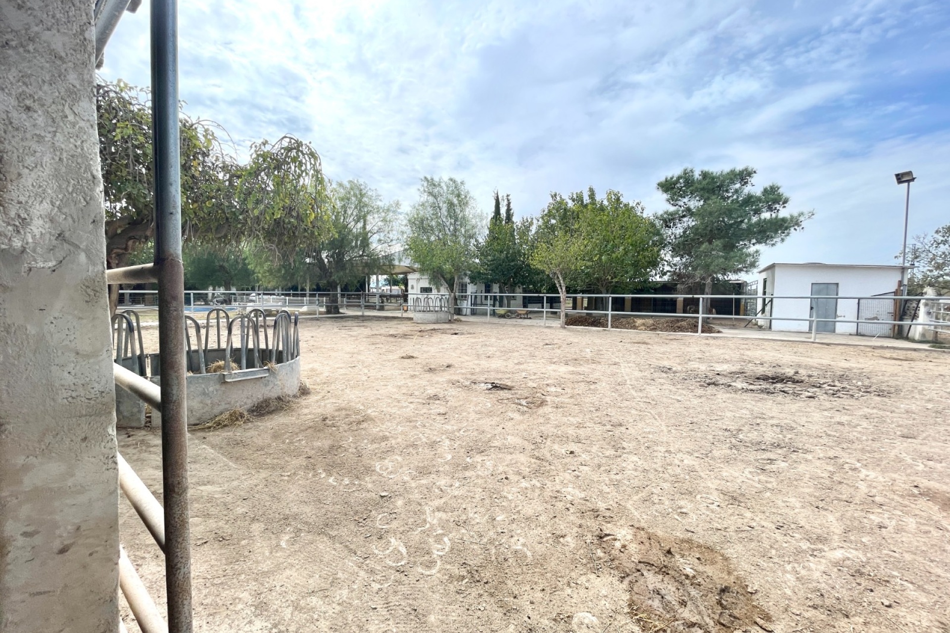 Resale - Farm Estate / Country Property - Orihuela