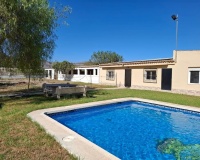 Resale - Farm Estate / Country Property - Orihuela