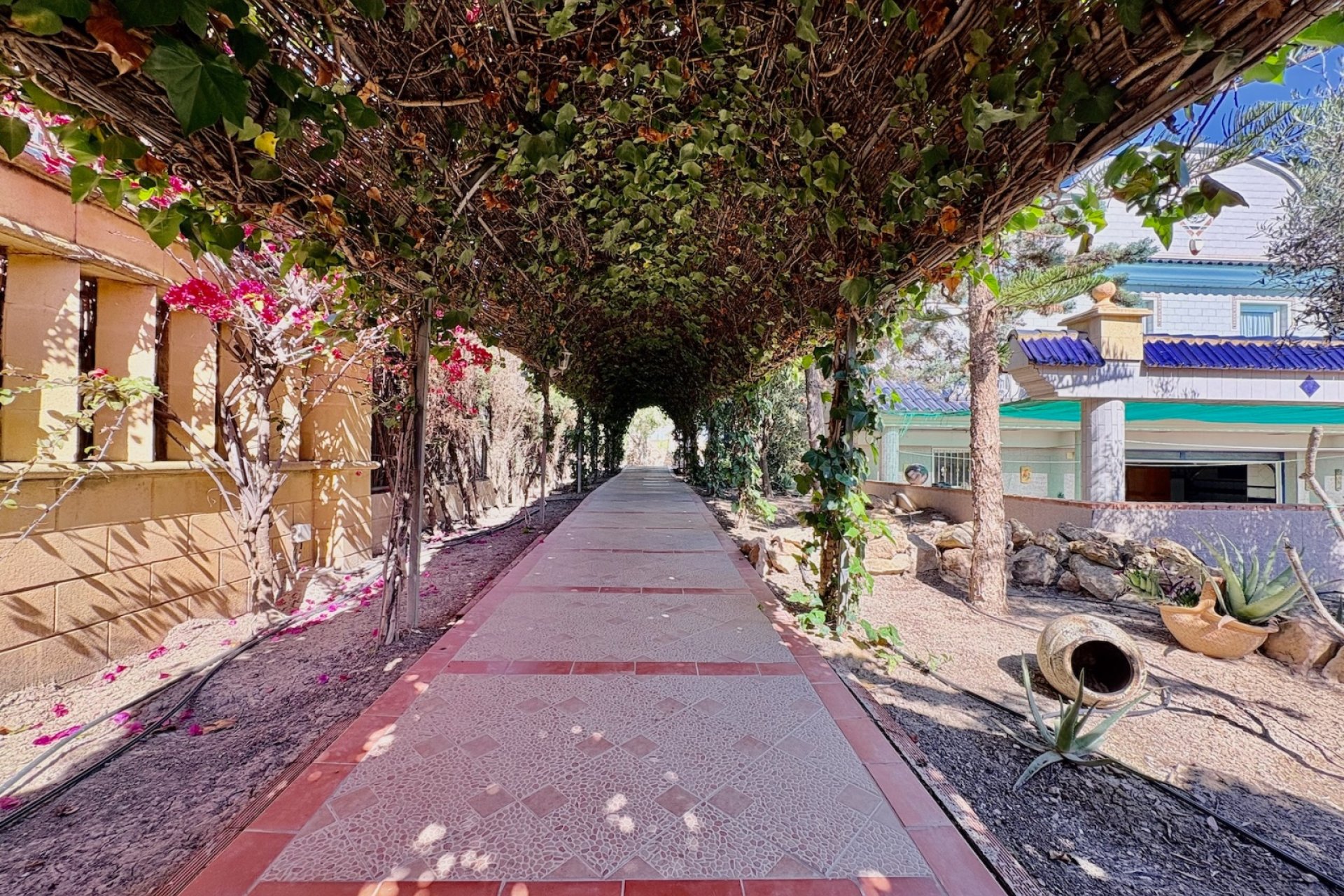 Resale - Farm Estate / Country Property - San Fulgencio - La Marina