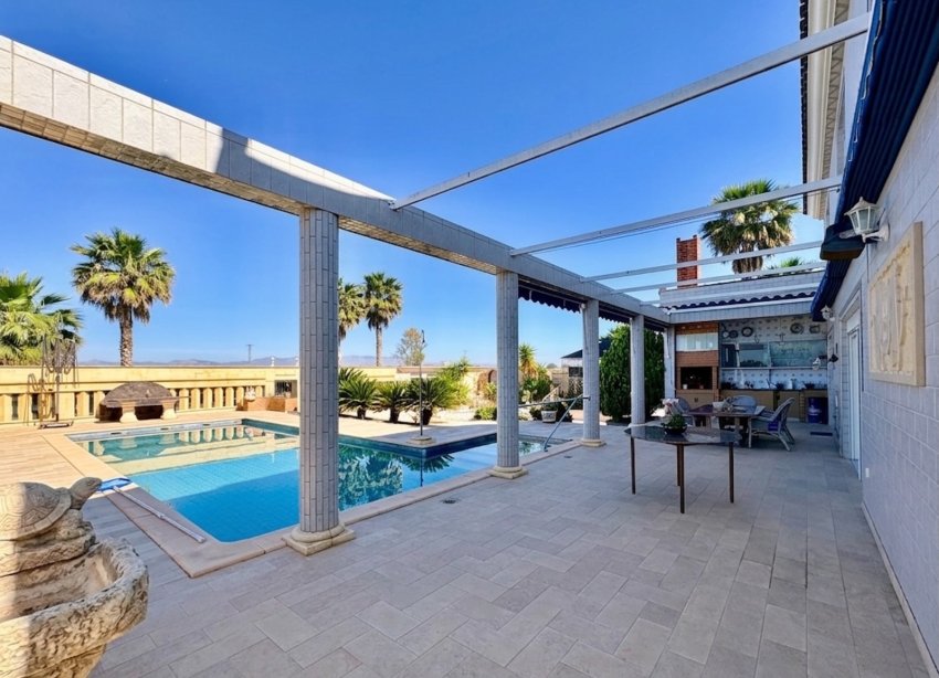 Resale - Farm Estate / Country Property - San Fulgencio - La Marina
