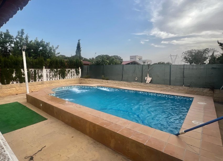 Resale - Farm Estate / Country Property - San Fulgencio - San Fulgencio - Country