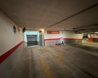 Resale - garage - Torrevieja - Centro